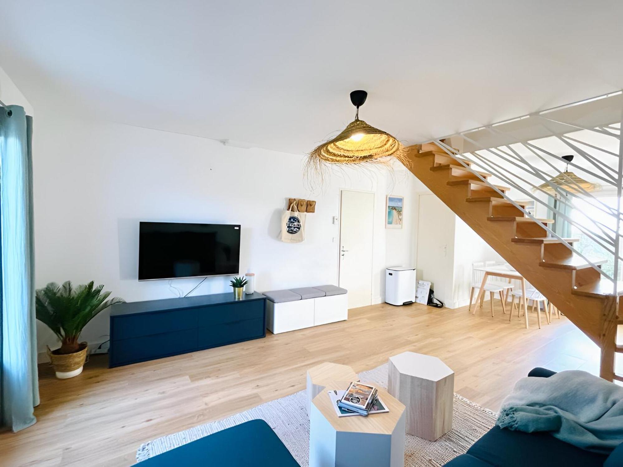 Bord De Mer, Maison Paisible Et Renovee A Penvins Сарзо Екстериор снимка