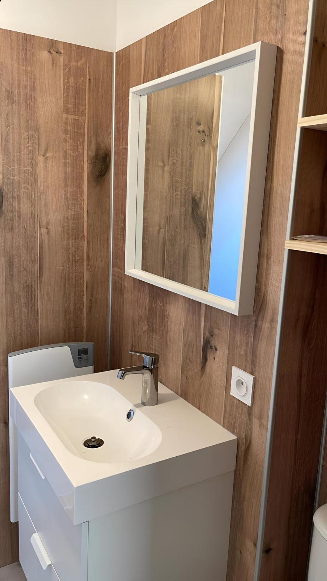 Bord De Mer, Maison Paisible Et Renovee A Penvins Сарзо Екстериор снимка