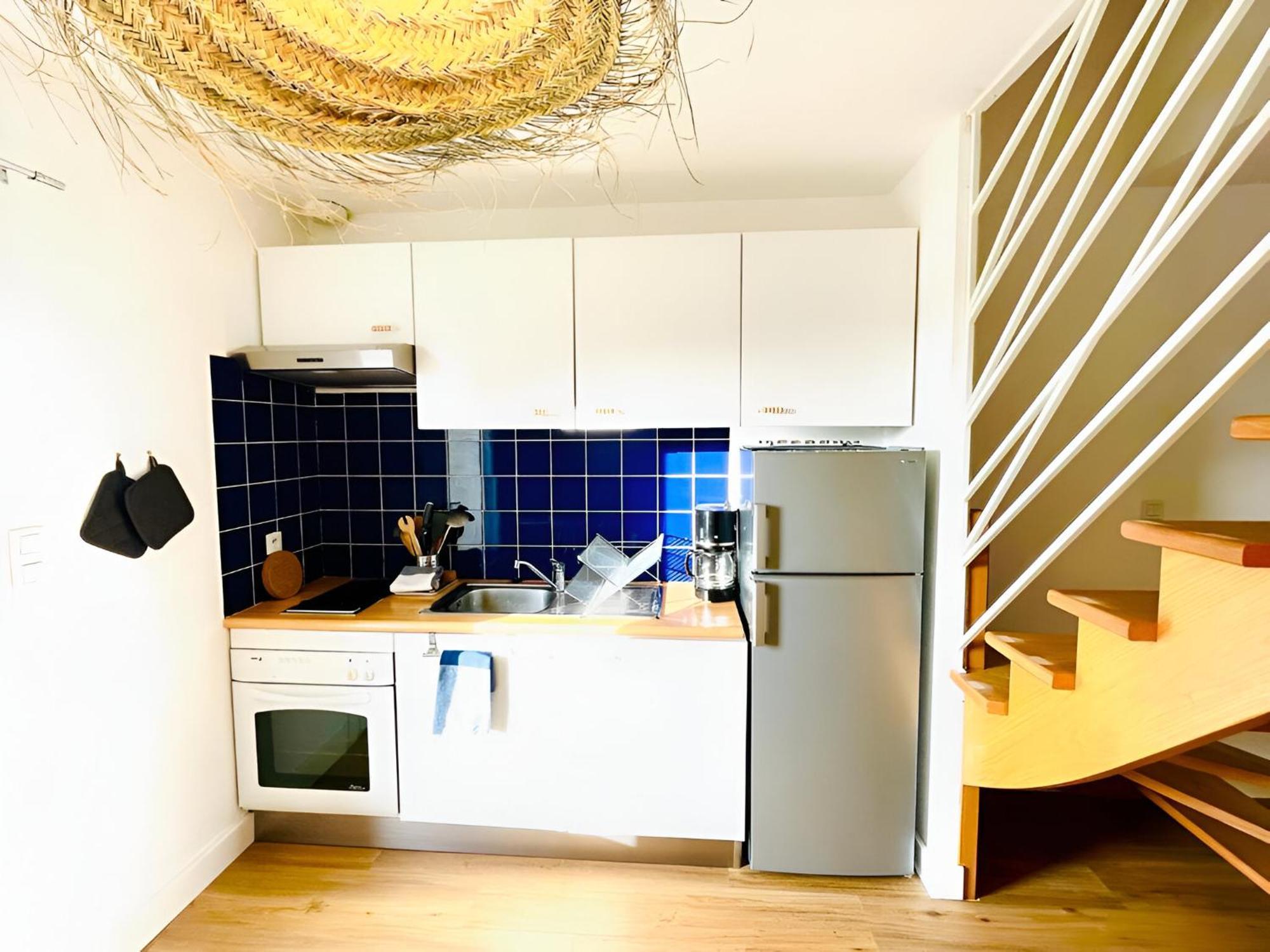 Bord De Mer, Maison Paisible Et Renovee A Penvins Сарзо Екстериор снимка